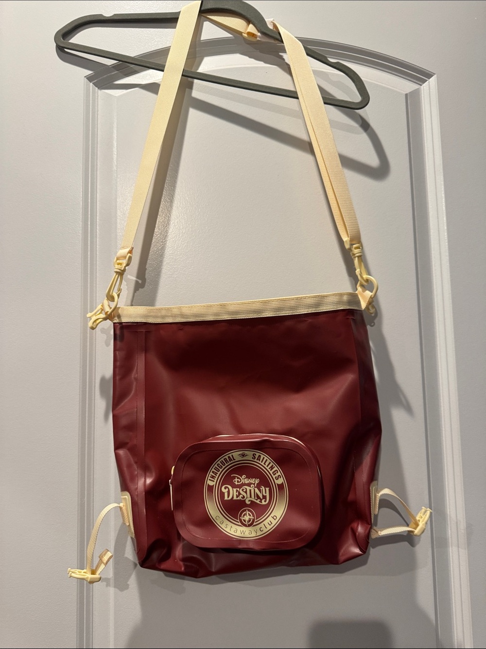 NEW! Disney Cruise Line Disney Destiny Inaugural  Gold Castaway Club Wet Dry Bag